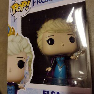 NIB Disney Frozen Elsa Funko Pop!